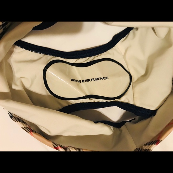 NWT girls Burberry bikinis set - Picture 3 of 7